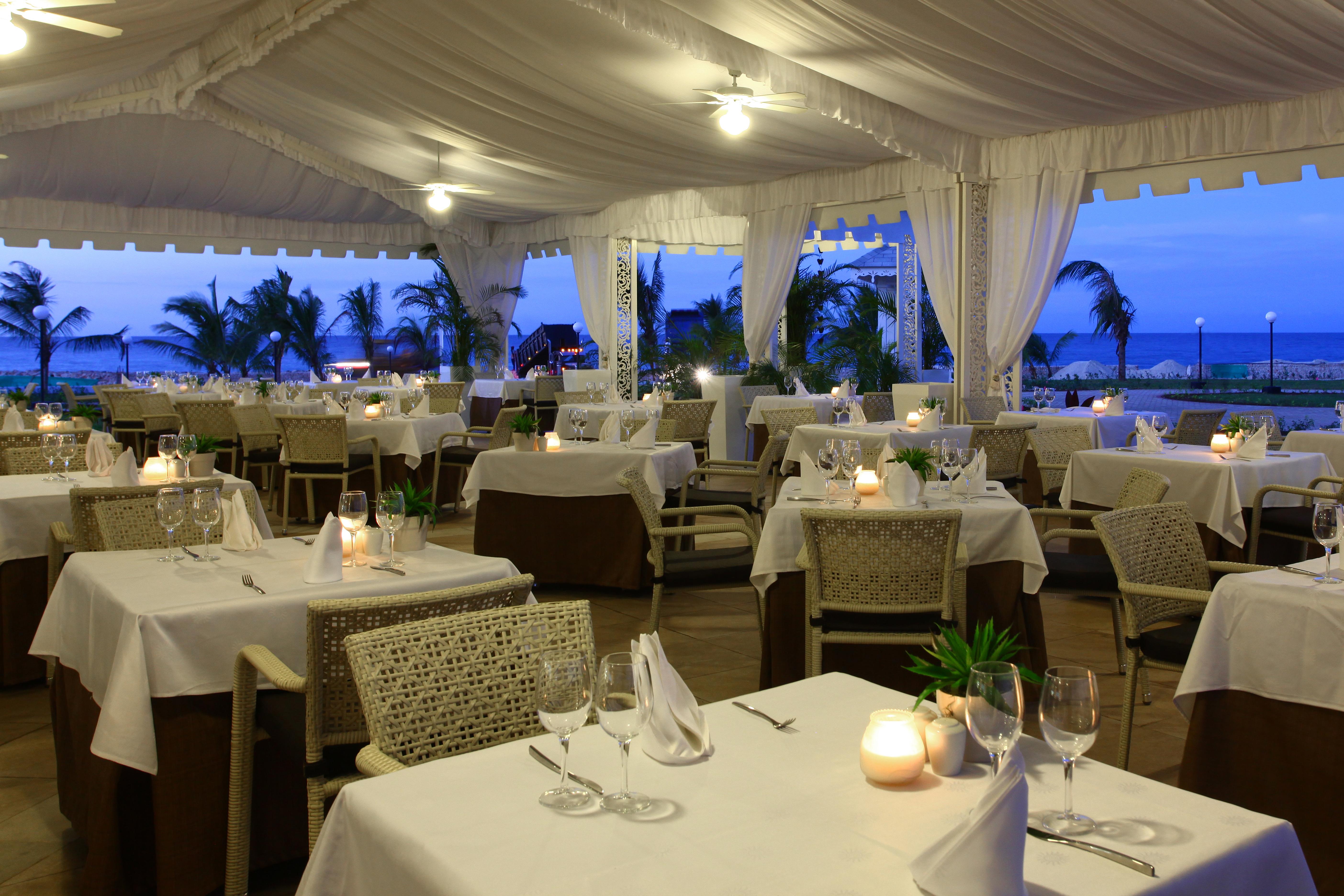 Bahia Principe Luxury Runaway Bay (Adults Only) エクステリア 写真