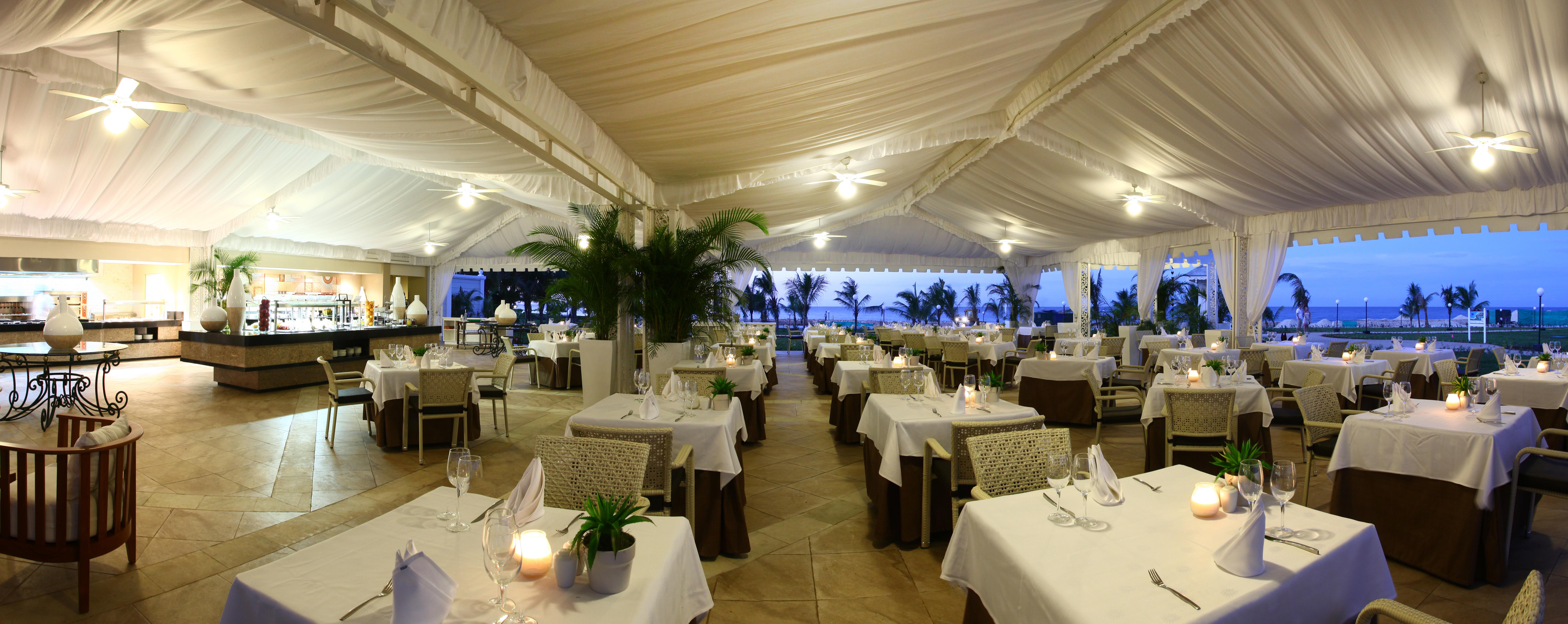 Bahia Principe Luxury Runaway Bay (Adults Only) エクステリア 写真