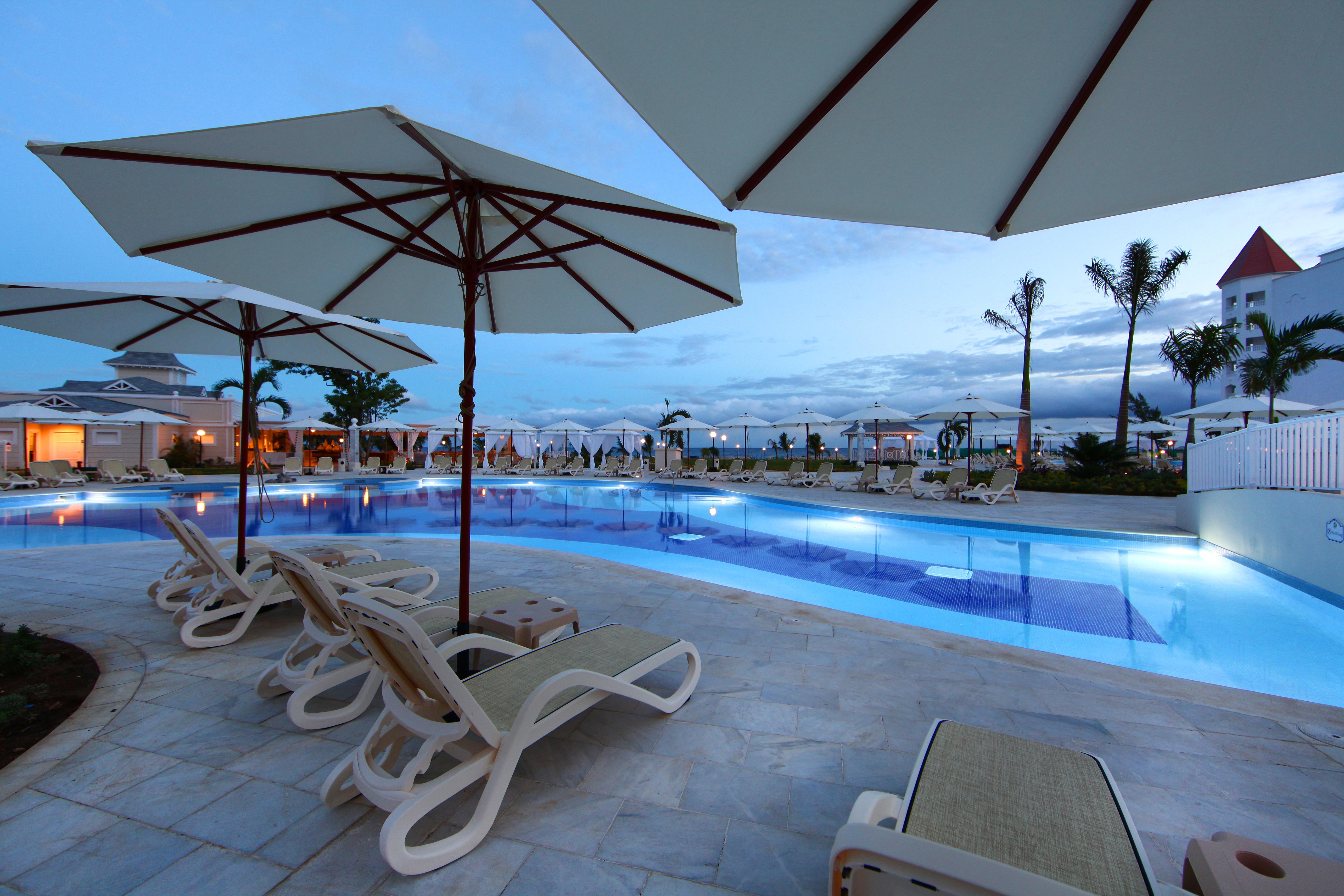 Bahia Principe Luxury Runaway Bay (Adults Only) エクステリア 写真
