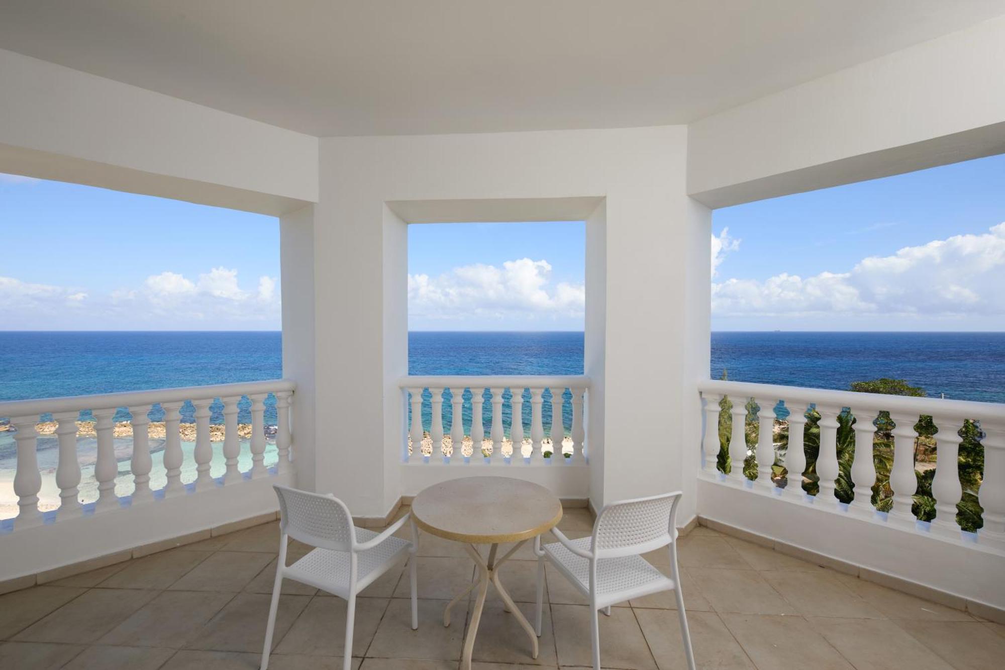 Bahia Principe Luxury Runaway Bay (Adults Only) エクステリア 写真