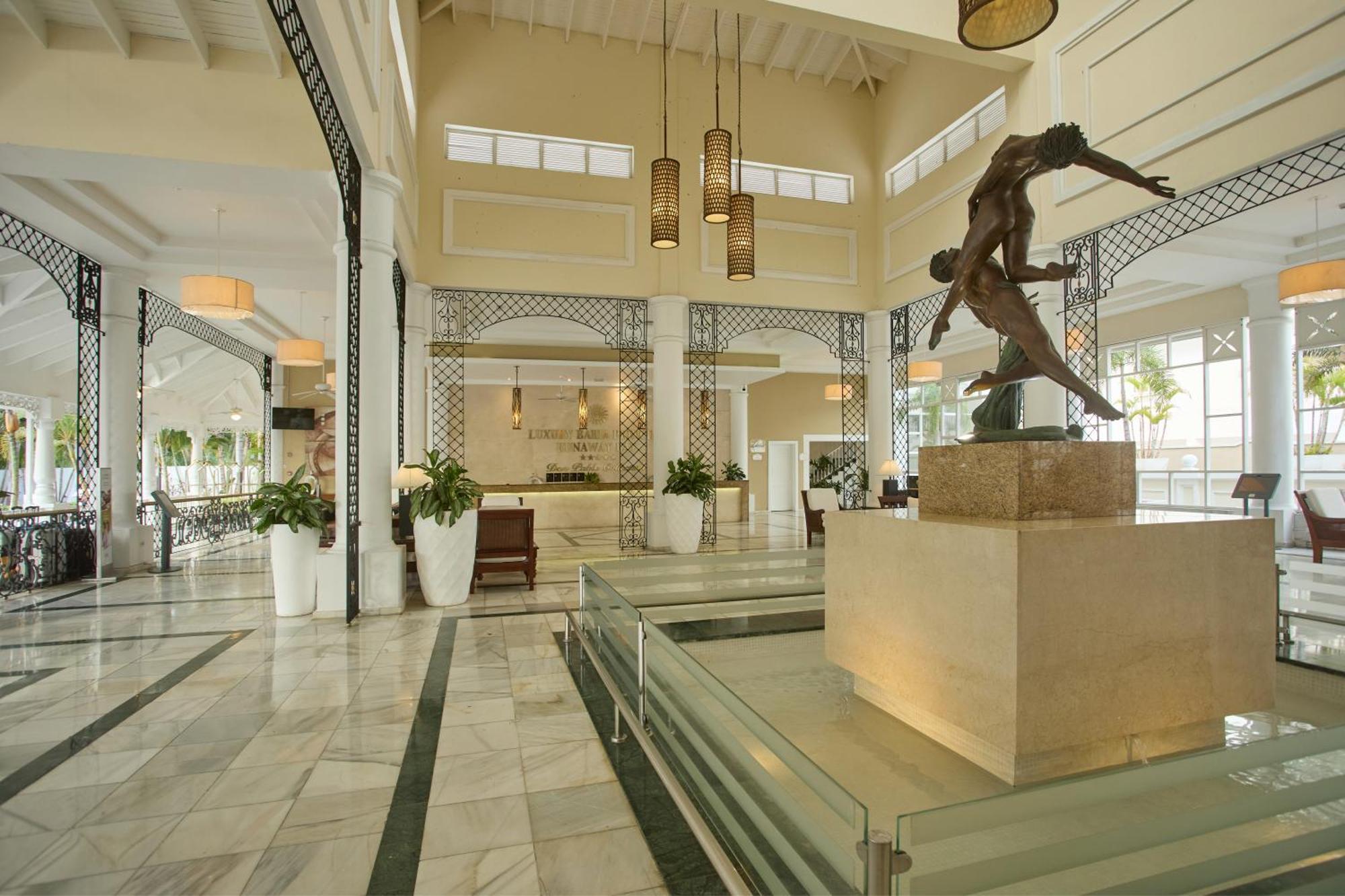 Bahia Principe Luxury Runaway Bay (Adults Only) エクステリア 写真