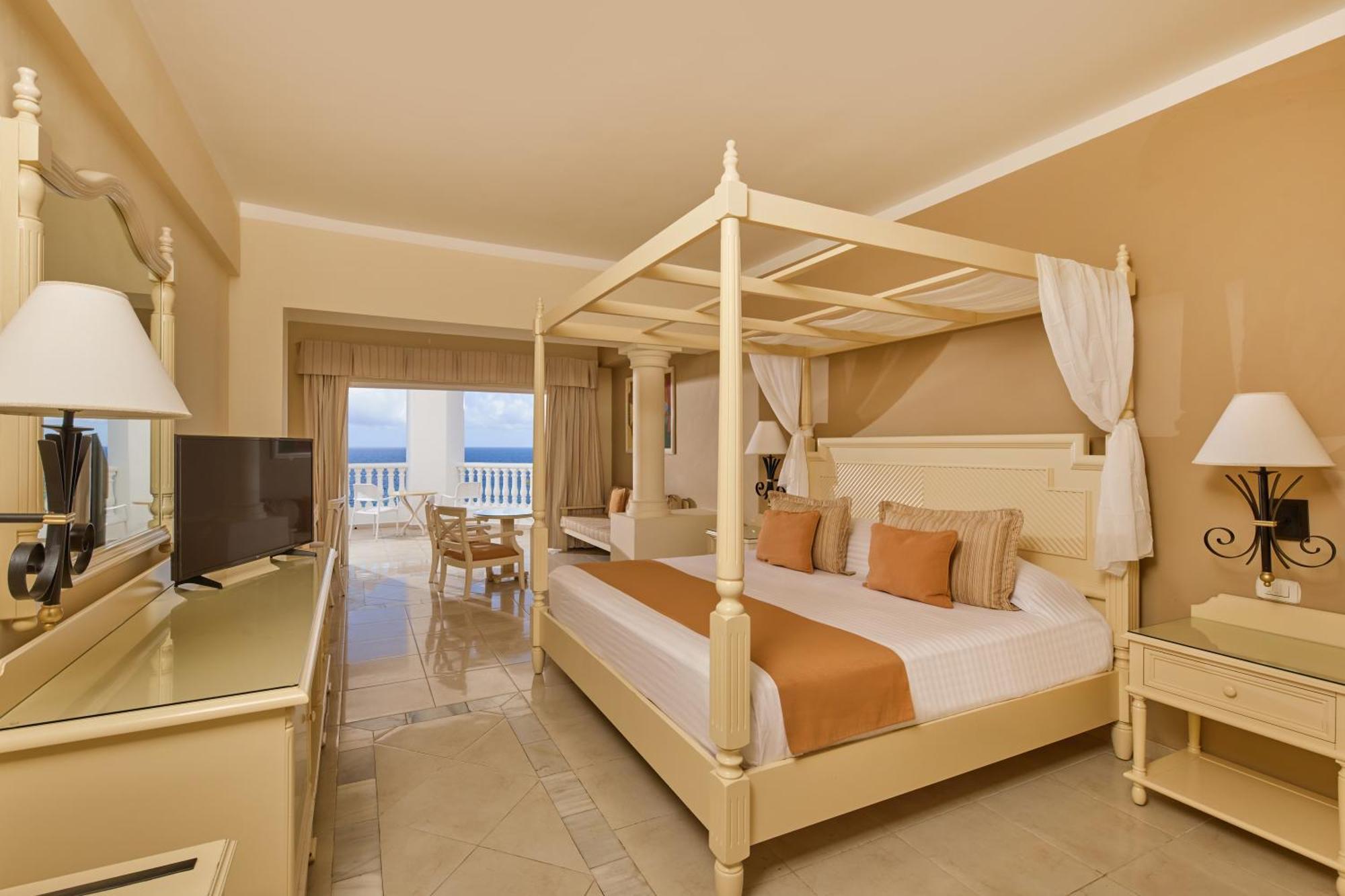 Bahia Principe Luxury Runaway Bay (Adults Only) エクステリア 写真